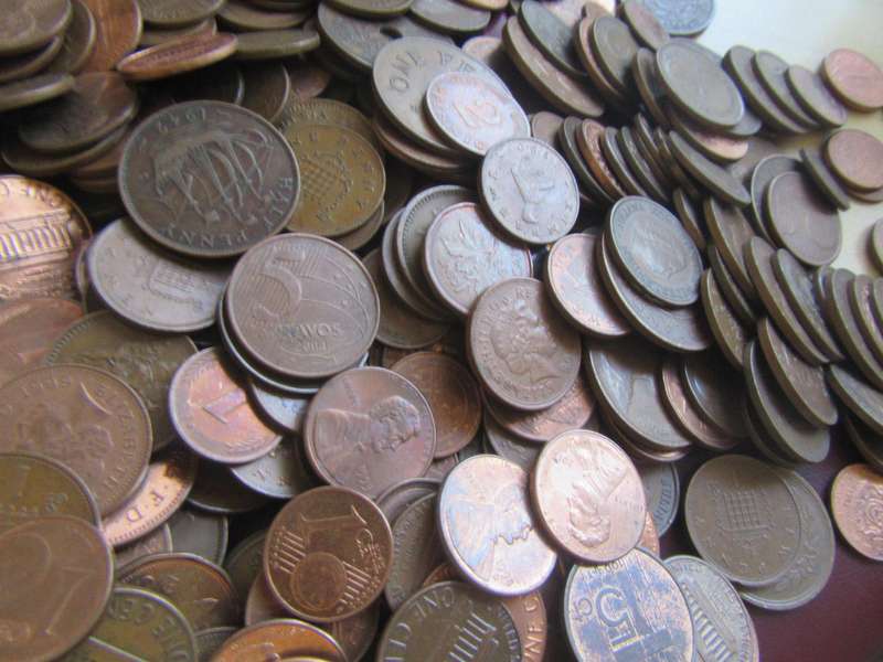 550 INTERNATIONAL COPPER COINS AS PER SCAN