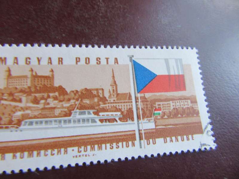 HUNGARY -CRUISE LINER - P7