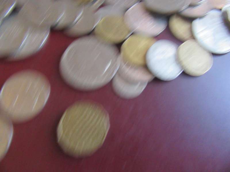 GOOD START FOR THE BEGINNER - 50 INTERNATIONAL COINS - AS PER SCAN - CO15
