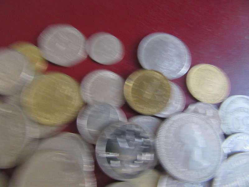 GOOD START FOR THE BEGINNER - 50INTERNATIONAL COINS - AS PER SCAN - CO41