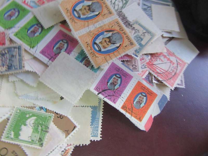 MIXED ENVELOPE- DAKAR, PALESTINE, PAKISTAN STAMPS - AS PER SCAN