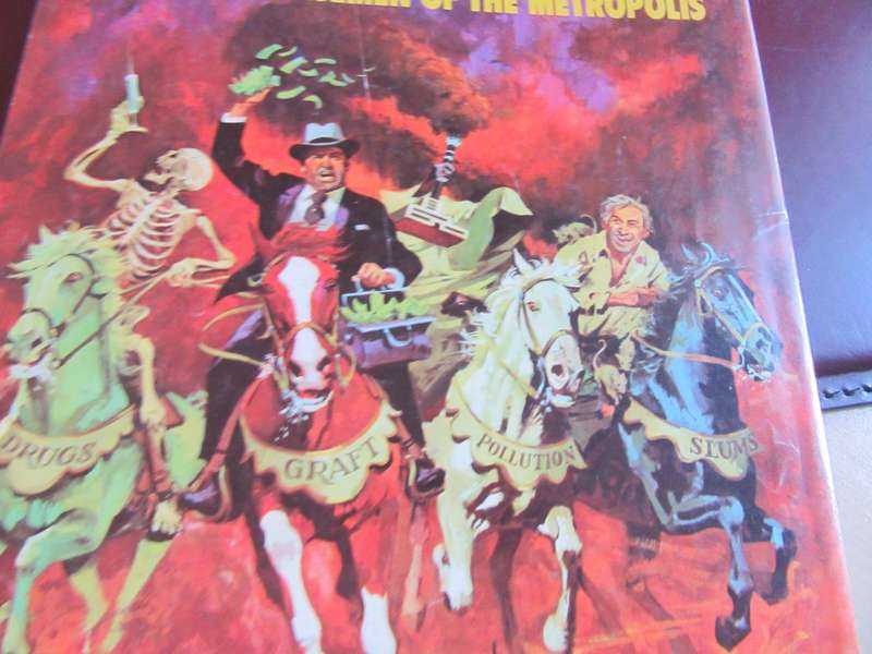 MAD MAGAZINE - SUPER SPECIAL WITH INSERT - NUMBER EGHTEEN - MD