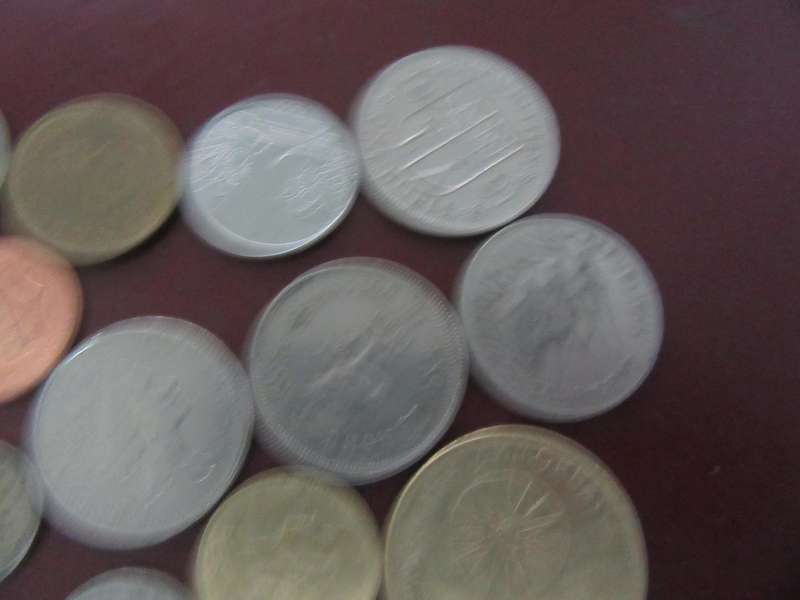 GOOD START FOR THE BEGINNER- 25 ASSORTED INTERNATIONAL COINS - AS PER SCAN - CO5