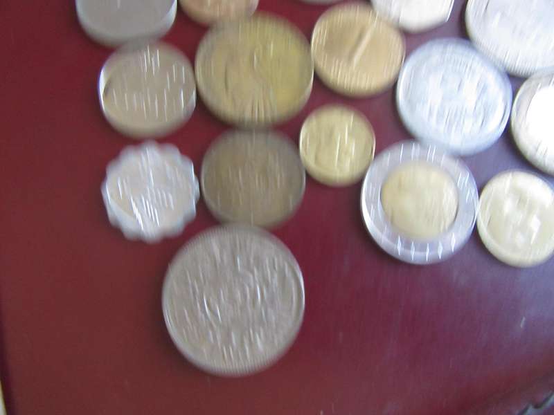 GOOD START FOR THE BEGINNER - 25 ASSORTED INTERNATIONAL COINS - AS PER SCAN - CO22