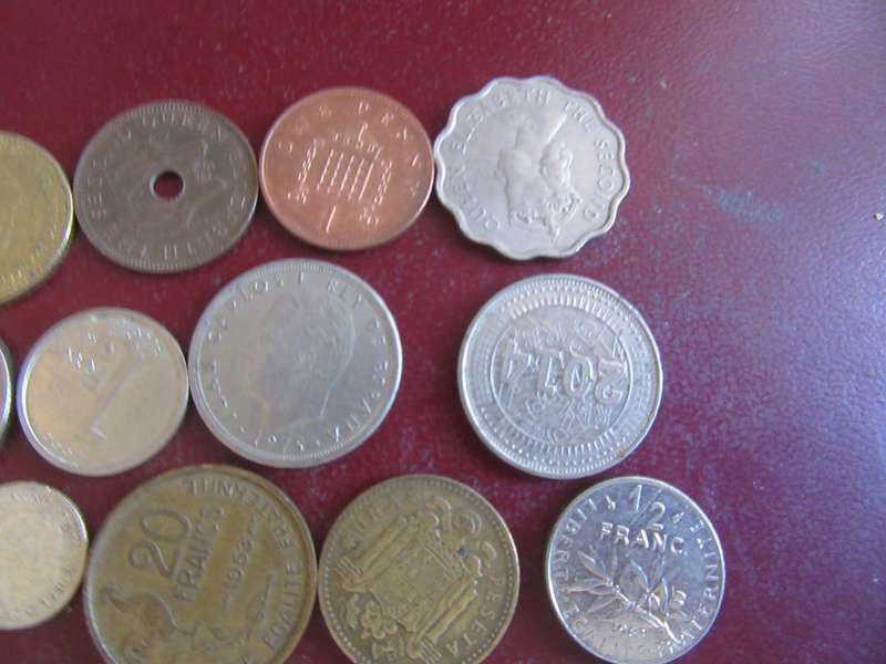 GOOD START FOR THE BEGINNER - 25 ASSORTED INTERNATIONAL COINS - AS PER SCAN - CO20