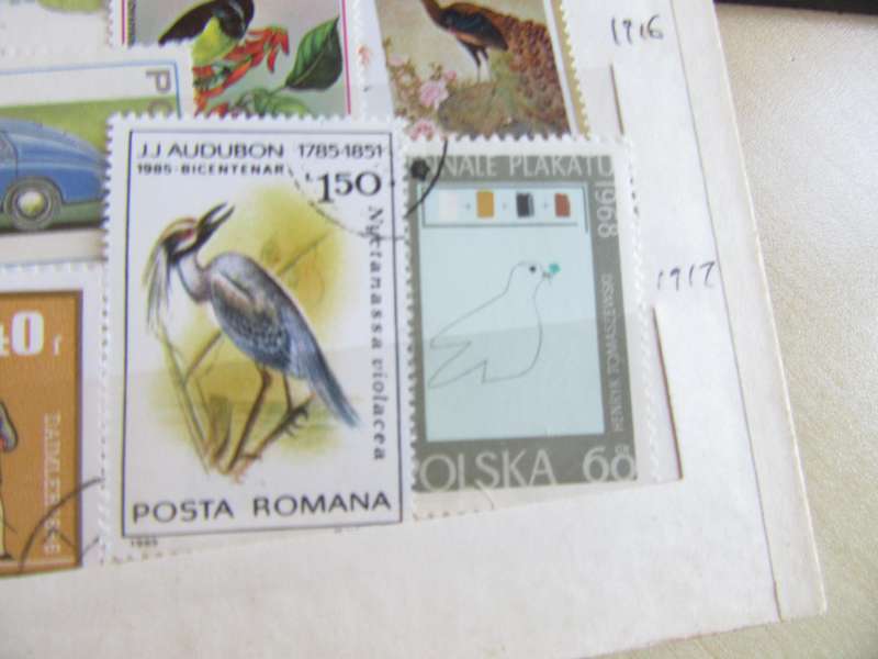 GOOD START FOR TH BEGINNER - NICE LOT OF MIXEDWORLD STAMPS - AS PER SCAN - S3