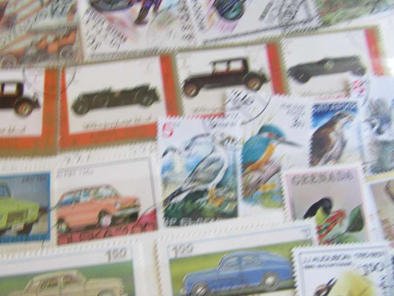 GOOD START FOR TH BEGINNER - NICE LOT OF MIXEDWORLD STAMPS - AS PER SCAN - S3