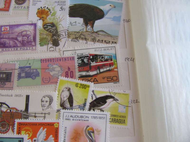 GOOD START FOR THE BEGINNER - NICE LOT OF MIXED WORLD STAMPS - AS PER SCAN - S4