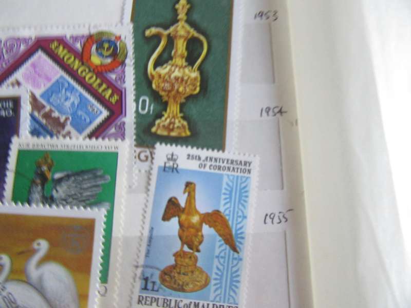 GOODSTARTFOR THE BEGINNER - NICELOT OF MIXED WORLD STAMPS - AS PER SCAN - S8