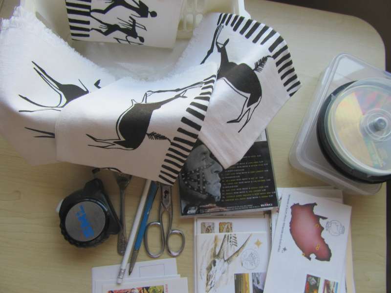LUCKY DIP/SURPRISE BOX 70VARIOUS ITEMS - AS PER SCAN/DESCRIPTION - ONE LOT