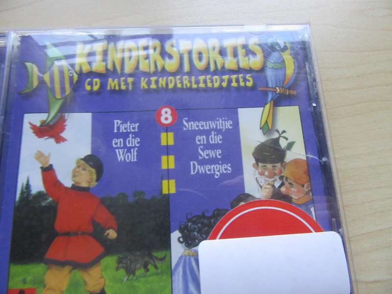 6 ORIGINALAFRIKAANS CD'S KINDER STORIES MET KINDER LIEGTJIES- AS PER SCAN - BID PER ITEM -LD