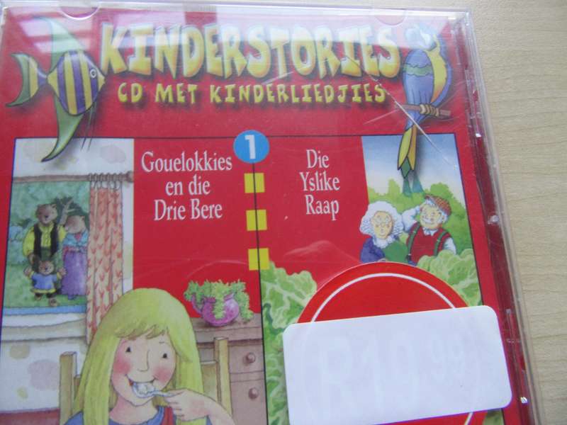 6 ORIGINALAFRIKAANS CD'S KINDER STORIES MET KINDER LIEGTJIES- AS PER SCAN - BID PER ITEM -LD