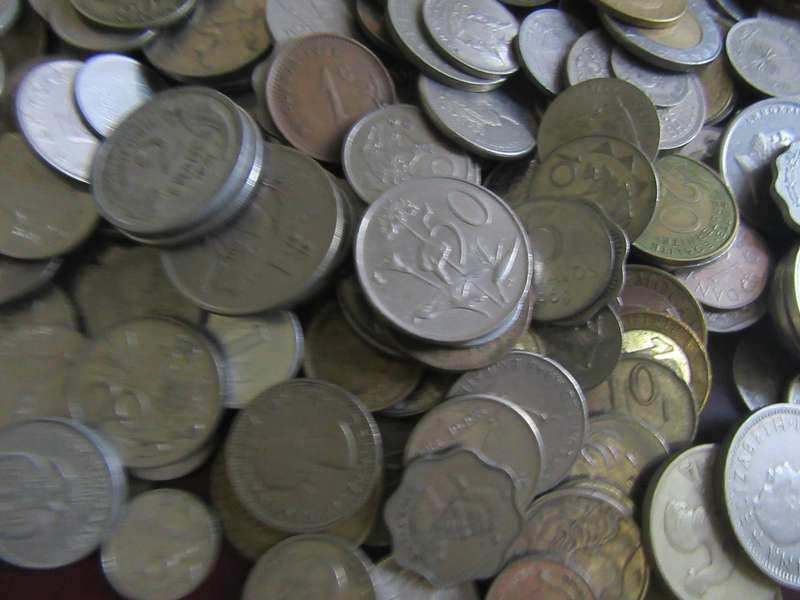 World coins incl. RSA coins - as per scan - bid per item - lot 10