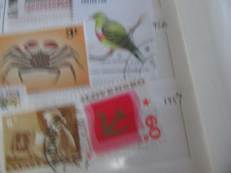 GOOD START FOR THE THEMATIC COLLECTOR - 40 WORLD STAMPS - AS PER SCAN -  - P8