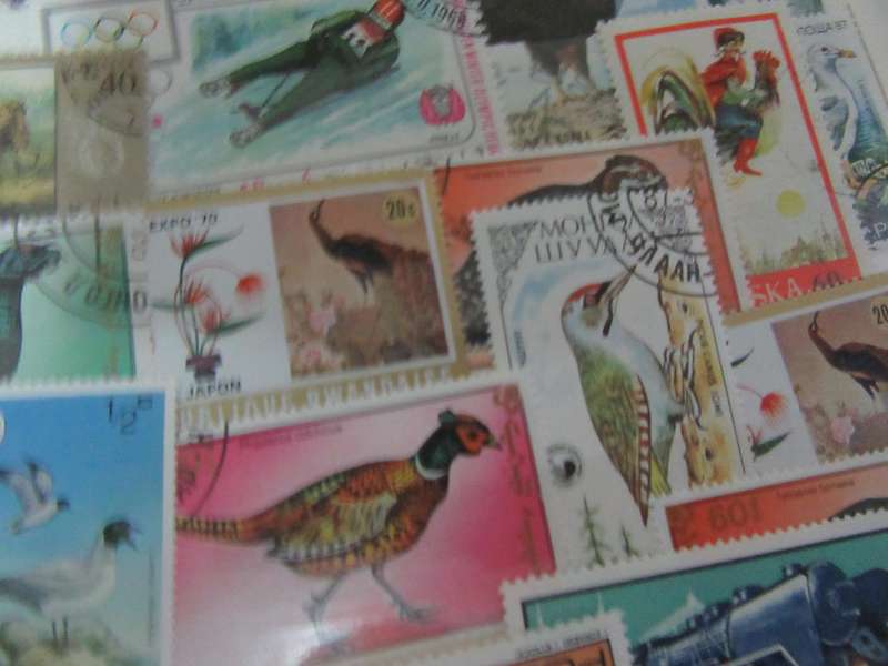 GOOD START FOR THE THEMATIC COLLECTOR -40 VARIOUS WORLD STAMPS - AS PER SCAN  - P7A