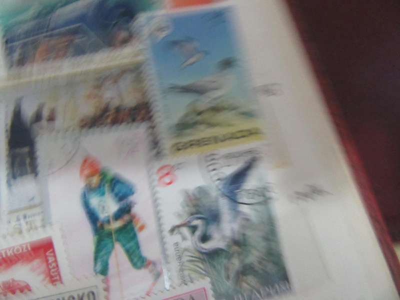 GOOD START FOR THE THEMATIC COLLECTOR -40 VARIOUS WORLD STAMPS - AS PER SCAN  - P7A