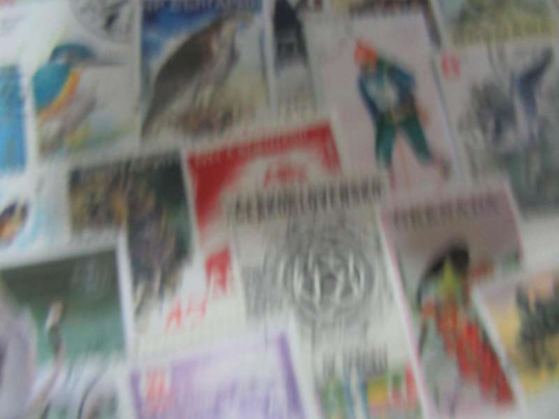 GOOD START FOR THE THEMATIC COLLECTOR -40 VARIOUS WORLD STAMPS - AS PER SCAN  - P7A