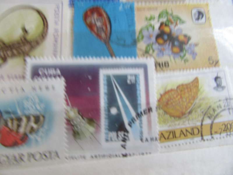GOOD START FOR THE THEMATIC COLLECTOR - 40 WORLD STAMPS - AS PER SCAN -  - P1A