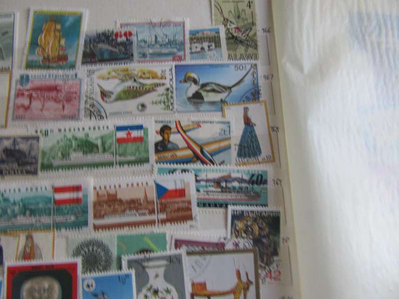 GOOD START FOR THE THEMATIC COLLECTOR -40WORLD STAMPS - AS PER SCAN - - P6