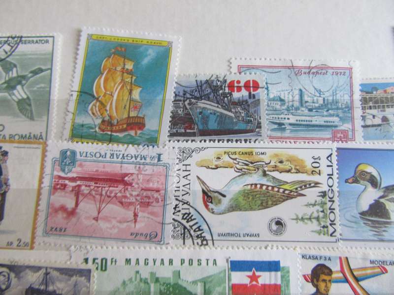 GOOD START FOR THE THEMATIC COLLECTOR -40WORLD STAMPS - AS PER SCAN - - P6