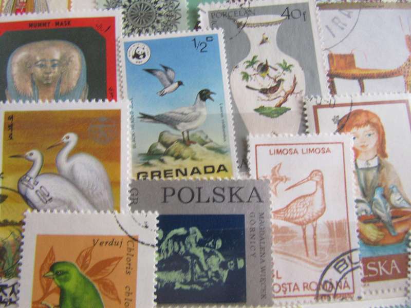 GOOD START FOR THE THEMATIC COLLECTOR -40WORLD STAMPS - AS PER SCAN - - P6