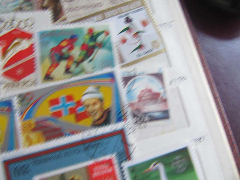 GOOD START HOR THE THEMATIC COLLECTOR - 40 WORLD STAMPS - AS PER SCAN- P11