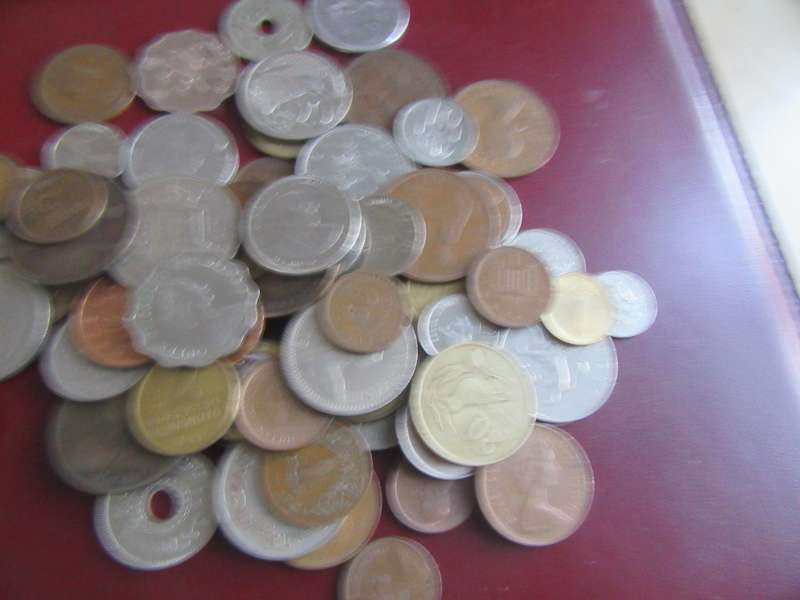 90 WORLD COINS INCL. RSA COINS - AS PER SCAN - BID PER COIN- LOT 1