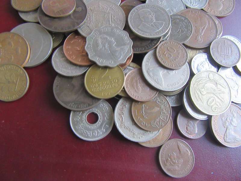 90 WORLD COINS INCL. RSA COINS - AS PER SCAN - BID PER COIN- LOT 1