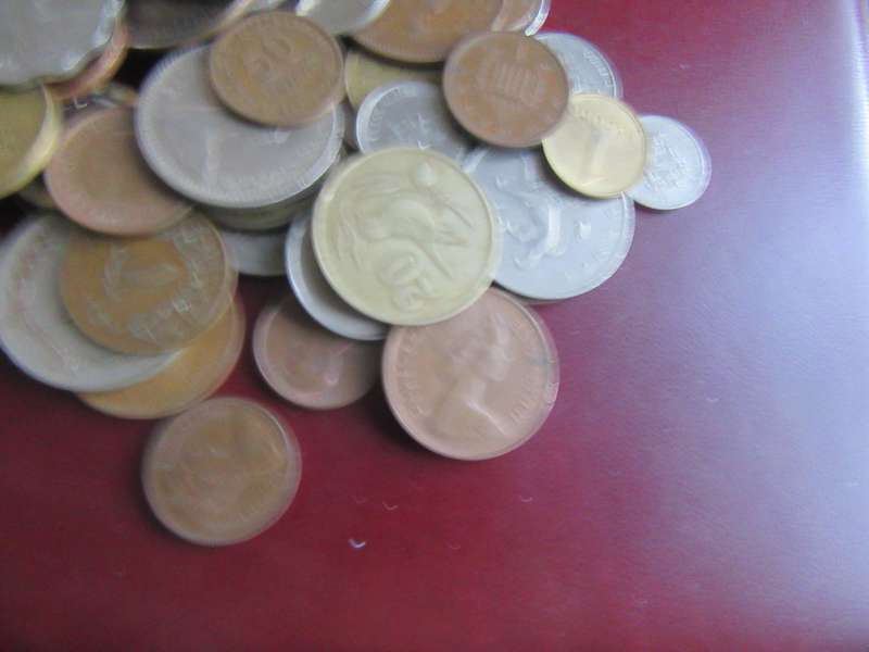 90 WORLD COINS INCL. RSA COINS - AS PER SCAN - BID PER COIN- LOT 1