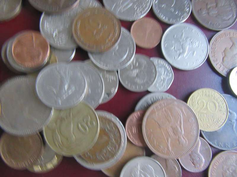 90 WORLD COINS INCL. RSA COINS - AS PER SCAN - BID PER COIN- LOT 1