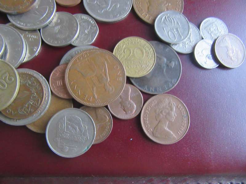 90 WORLD COINS INCL. RSA COINS - AS PER SCAN - BID PER COIN- LOT 1