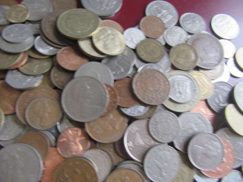 GOOD START FOR THE BEGINNER -500 WORLD COINS INCL.RSACOINS - AS PER SCAN - BID PER COIN - LOT12