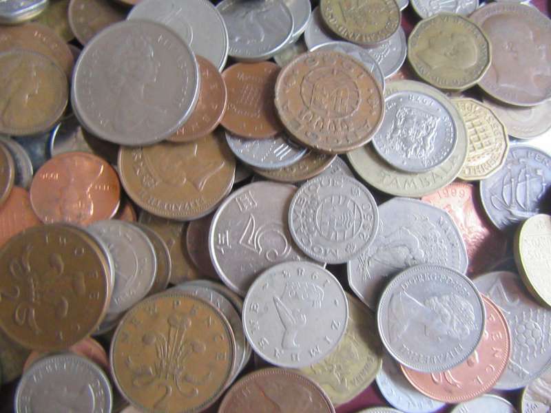 GOOD START FOR THE BEGINNER -500 WORLD COINS INCL.RSACOINS - AS PER SCAN - BID PER COIN - LOT12