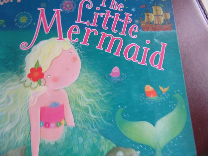 THE LITTLE MERMAID - MILES &KELLY - MD