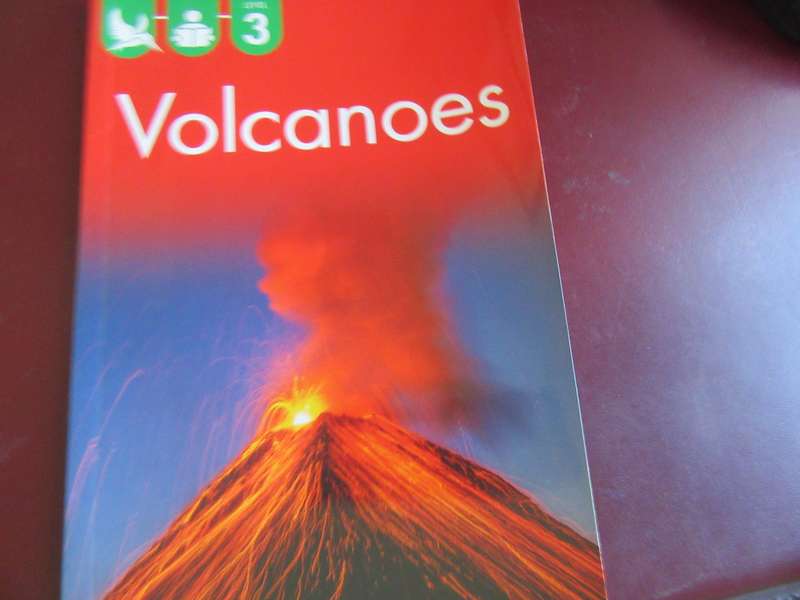 READING - LEVEL 3 - VOLCANOES - MD