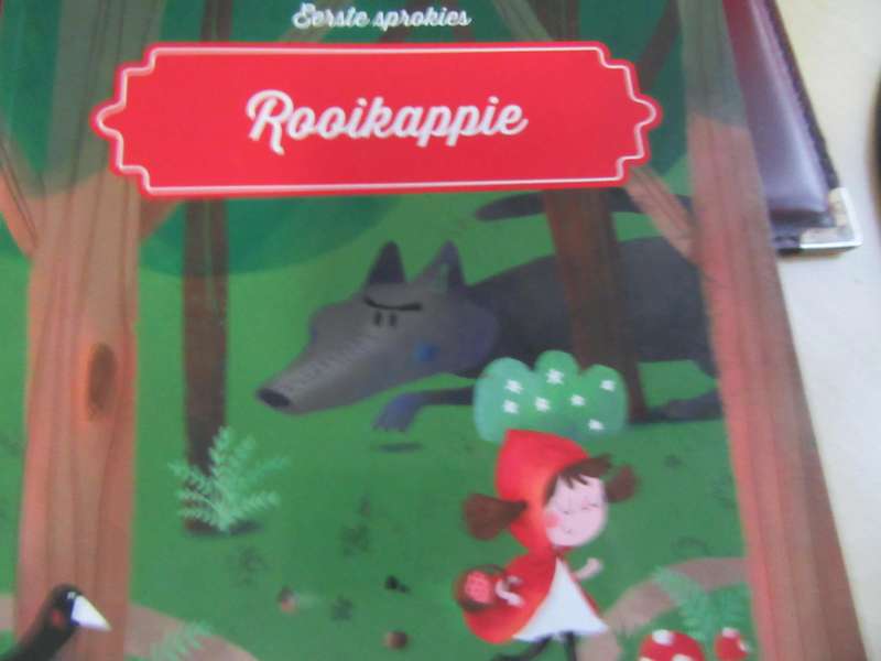 EERSTE SPROKIES -ROOIKAPPIE -LD