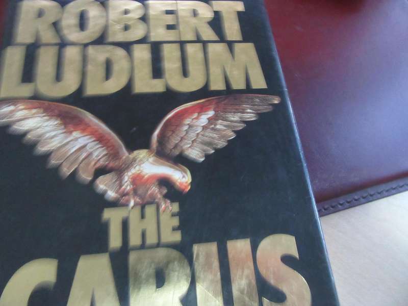 THE ICARUS AGENDA - ROBERT LUDLUM - LD