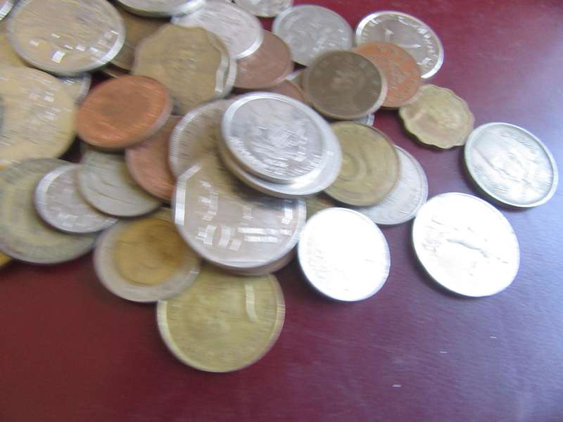 GOOD START FOR THE BEGINNER - 95WORLD COINS - AS PERSCAN - BID PER COIN - LOT 8