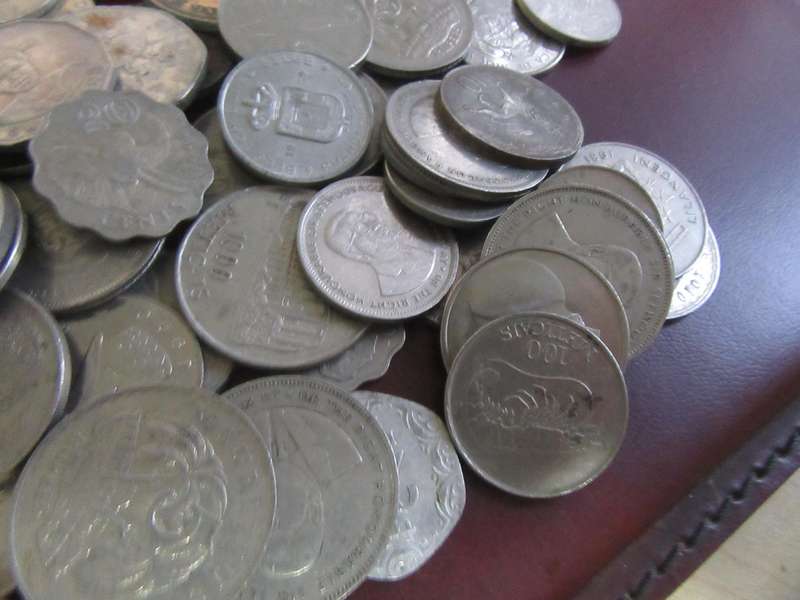 GOODSTARTFOR THE BEGINNER - 95 WORLD CONS - AS PER SCAN - BID PER COIN - LOT20