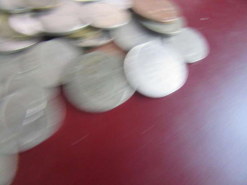 GOOD START FOR THE BEGINNER - 95 WORLD COINS - AS PER SCAN - LOT21