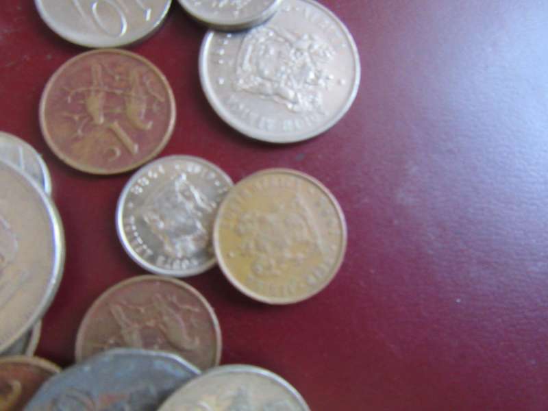 GOOD START FOR THE BEGINNER - 95 WORLF COINS - INCL. RSA COINS - AS PER SCAN - LOT 26