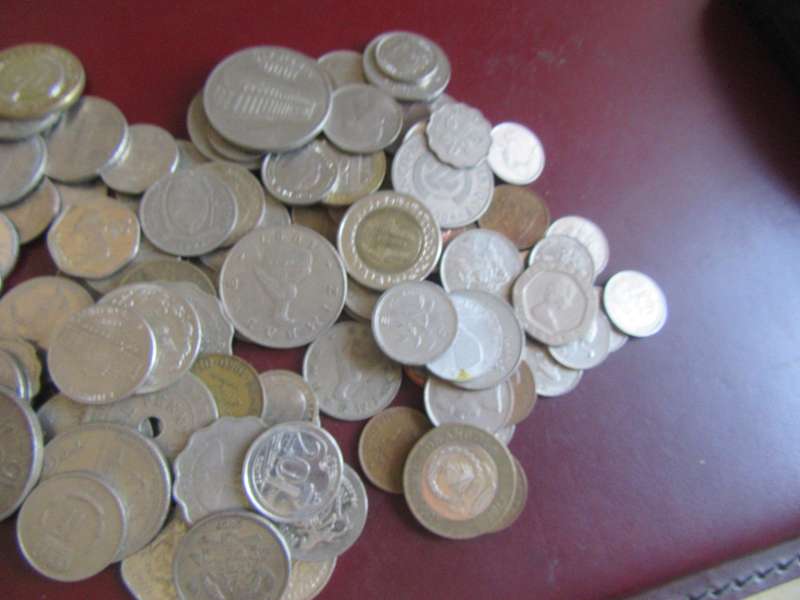 GOOD START FORTHEBEGINNER - 95 WORLD COINS INCL. RSA COINS -AS PER SCAN - LOT 27