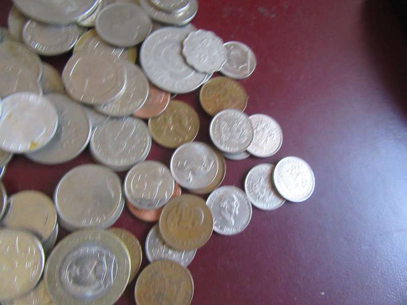 GOOD START FORTHEBEGINNER - 95 WORLD COINS INCL. RSA COINS -AS PER SCAN - LOT 27