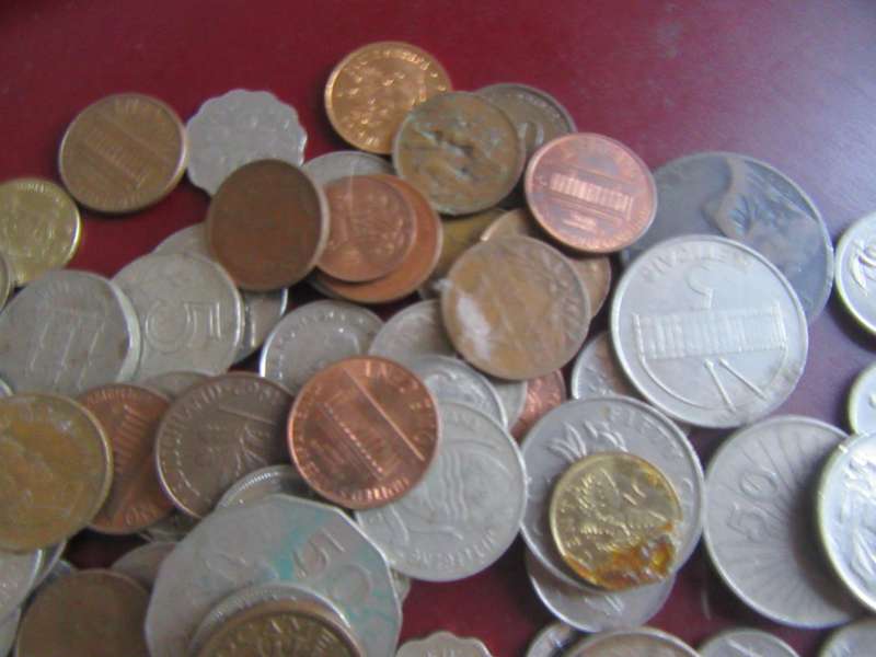 GOOD START FOR THE BEGINNER - 95 WORLD COINS - INCL. RSACOINS - AS PER SCAN - LT 28