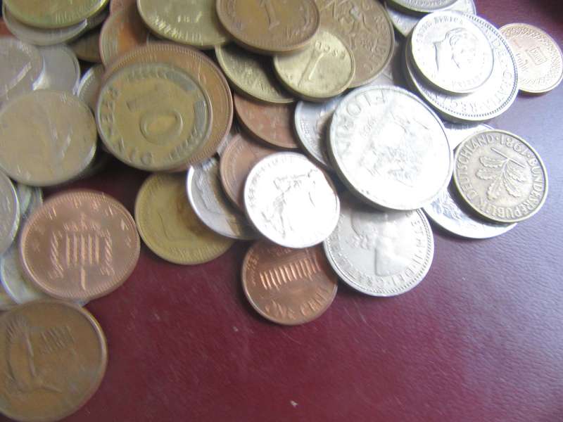 GOOD START FOR THE BEGINNER- 95 WORLD CONS INCL. RSA COINS - AS PER SCAN - LOT7