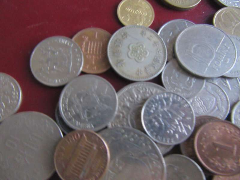 GOOD START FOR THE BEGINNER - 95 WORLD COINS INCL. RSA COINS - ASPER SCAN - LOT3