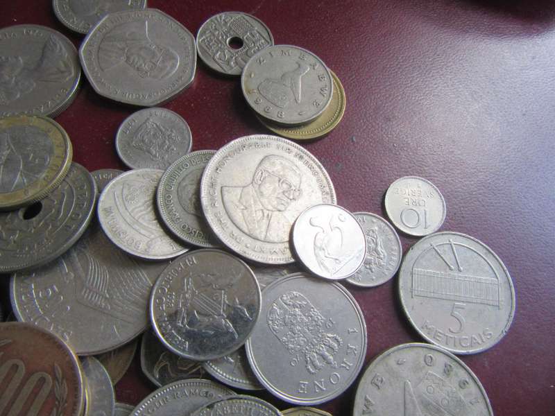 GOOD START FOR THE BEGINNER - 95 WORLD COINS, INCL. RSA COINS - AS PER SCAN - LOT 32