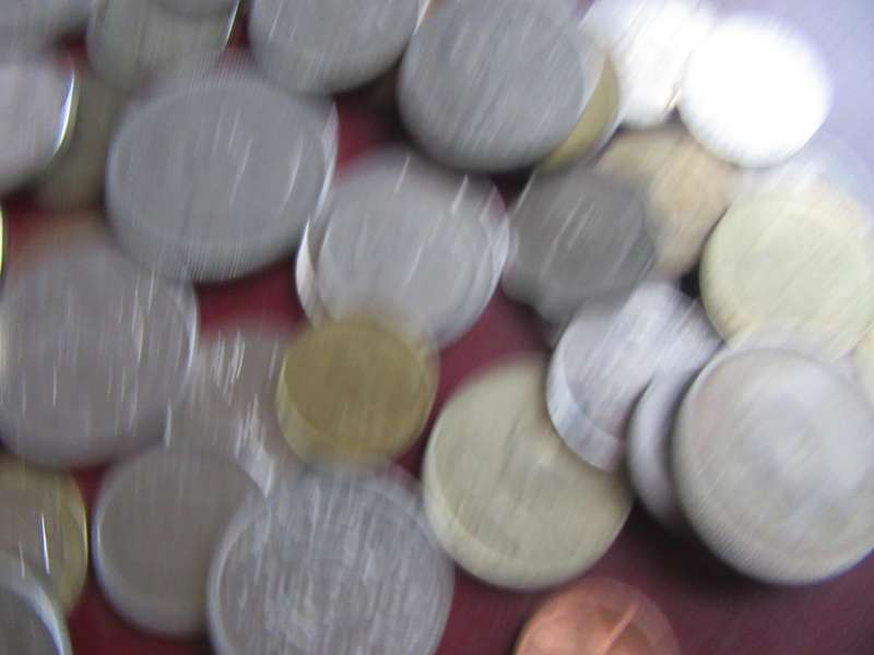 GOODSTART FOR THE BEGINNER - 95 WORLD COINS INCL. RSA COINS - AS PER SCAN - LOT35