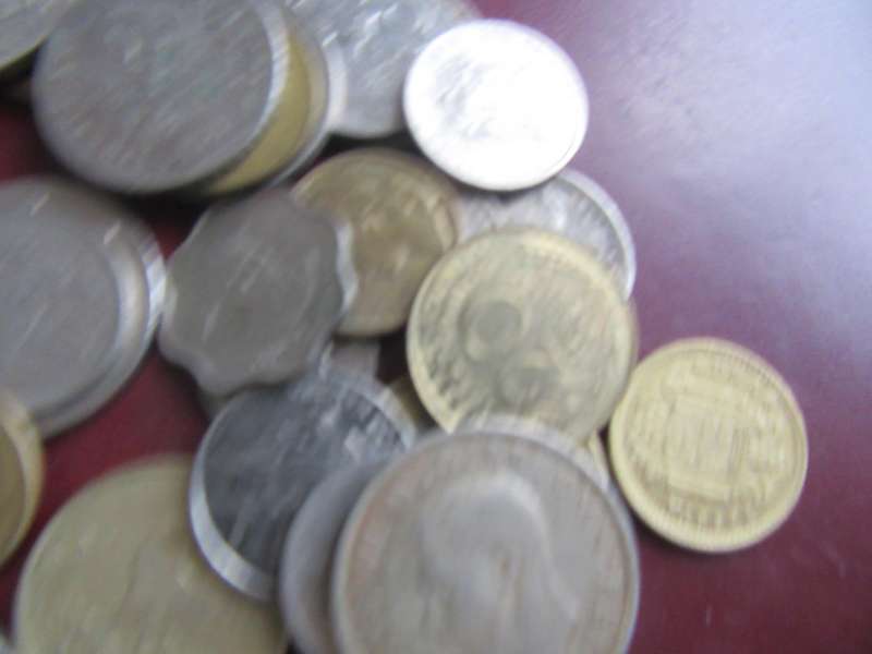 GOODSTART FOR THE BEGINNER - 95 WORLD COINS INCL. RSA COINS - AS PER SCAN - LOT35