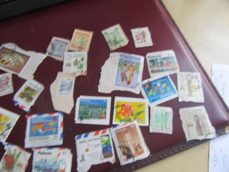 23STAMPS MALAYSIA/THAILAND ON PAPER